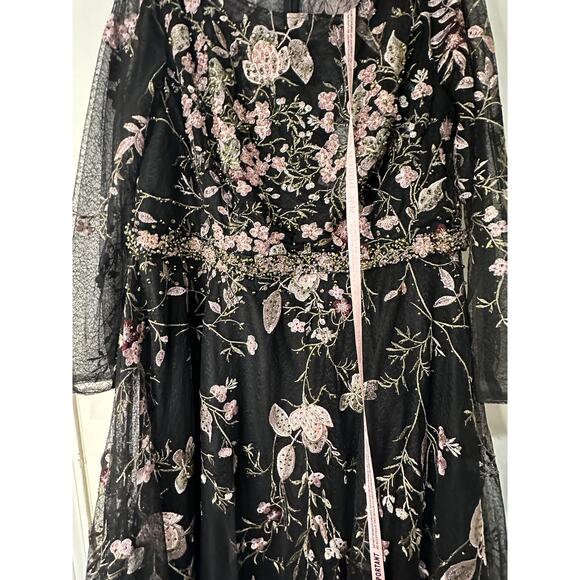 Mac Duggal Floral Embroidered Long Sleeve Dress Black Pink Plus Sz 22 NWT 20476 - Picture 8 of 16